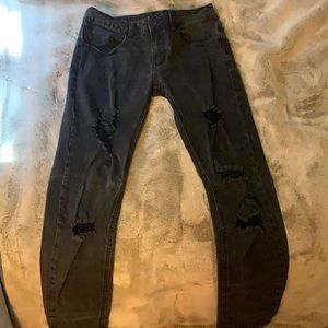 Y&R black ripped skinny jeans